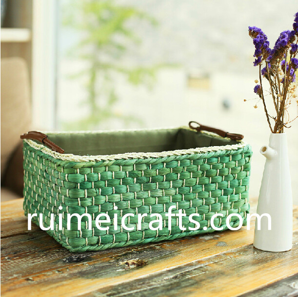 handmade corn husk basket.jpg