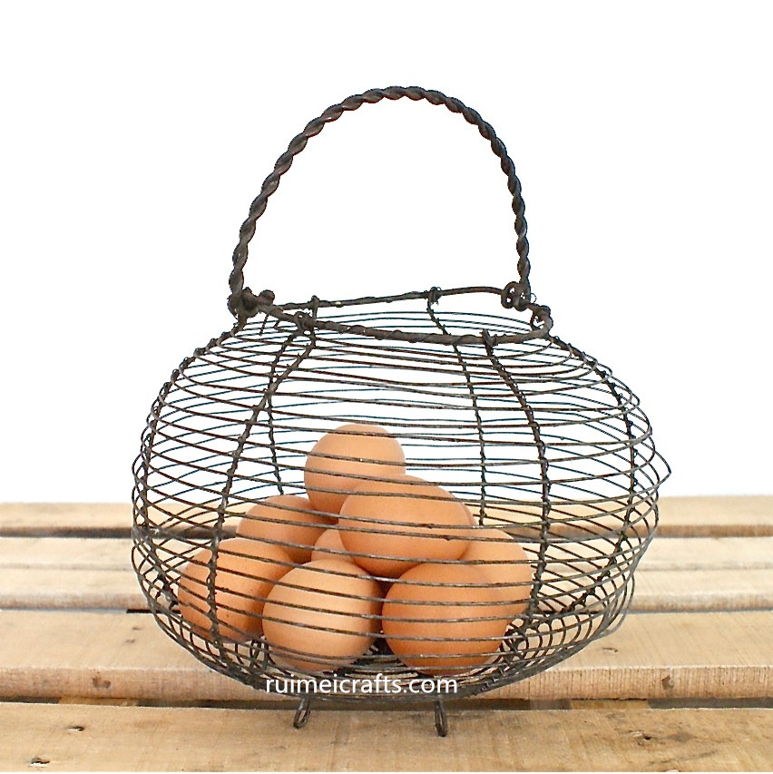 egg basket.jpg