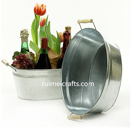 galvanized metal pot for kitchen.jpg