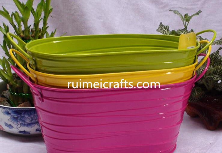 metal color oval pot for garden.jpg