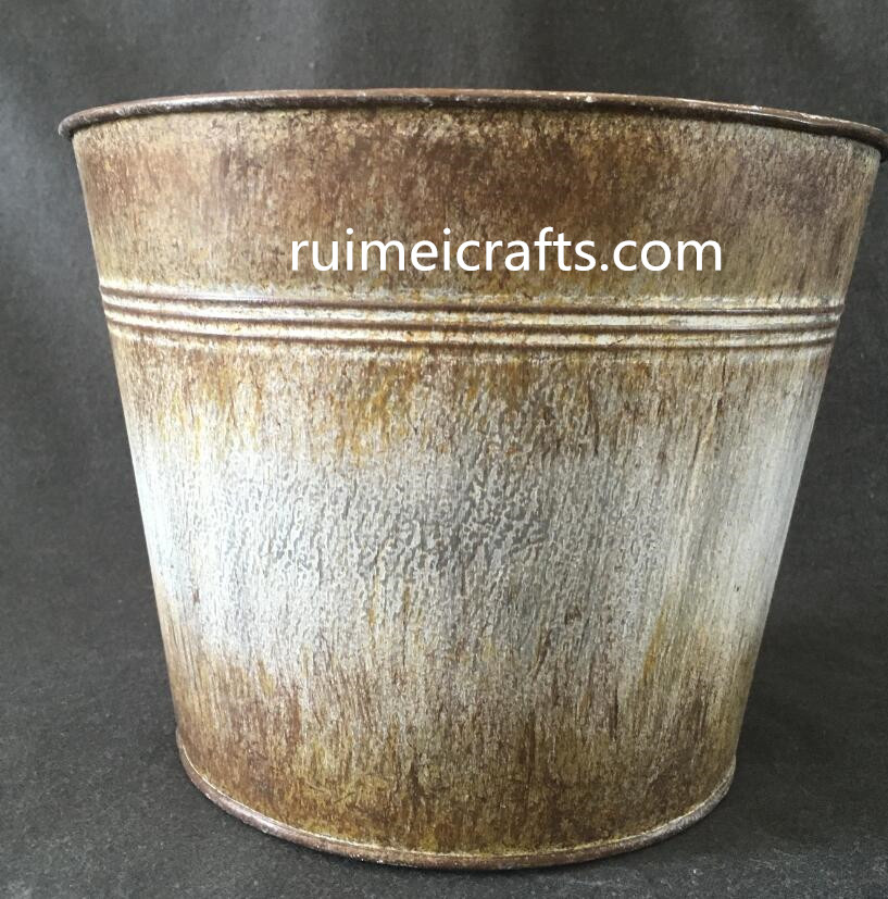 rustic finishing round metallic bucket.JPG