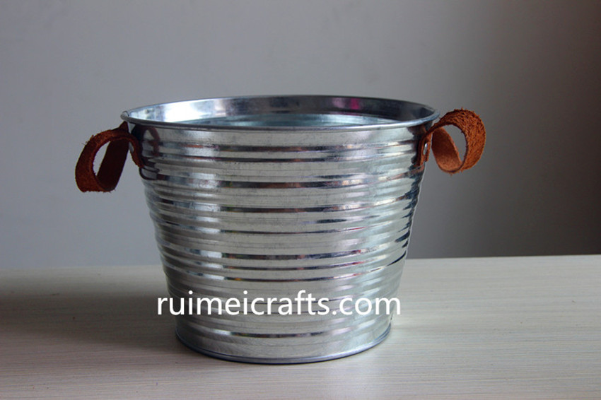 metal iron sheet buckets leather handles (3).JPG